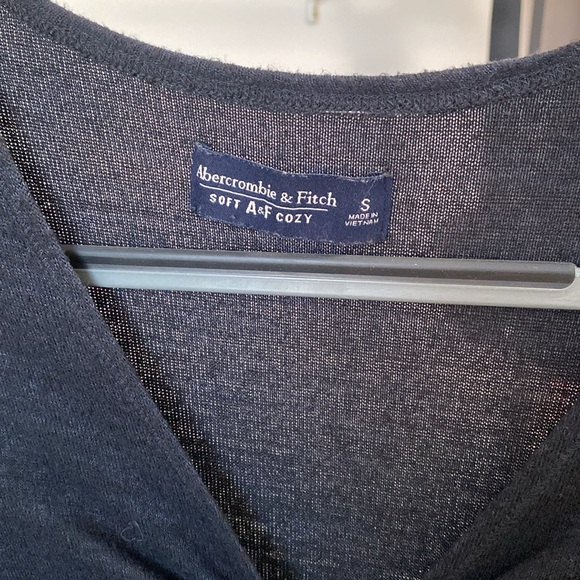 Abercrombie black tie front blouse. Size small - Picture 3 of 3